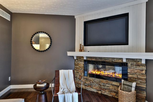 174 Shaker Heights Lane, Crestview Hills, KY 41017