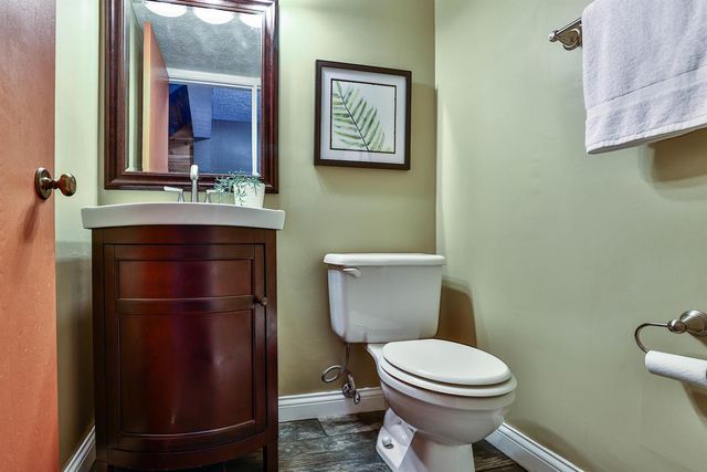 174 Shaker Heights Lane, Crestview Hills, KY 41017