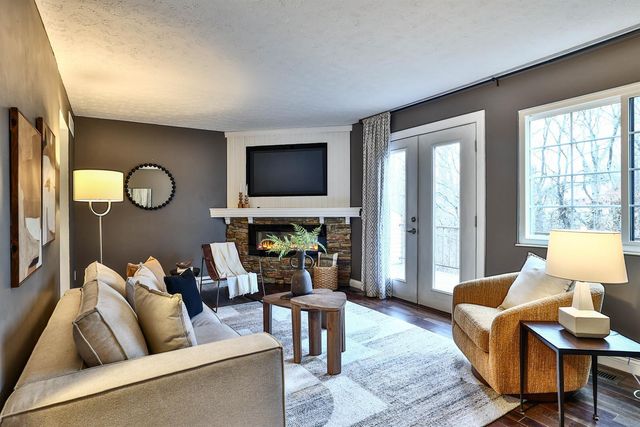 174 Shaker Heights Lane, Crestview Hills, KY 41017