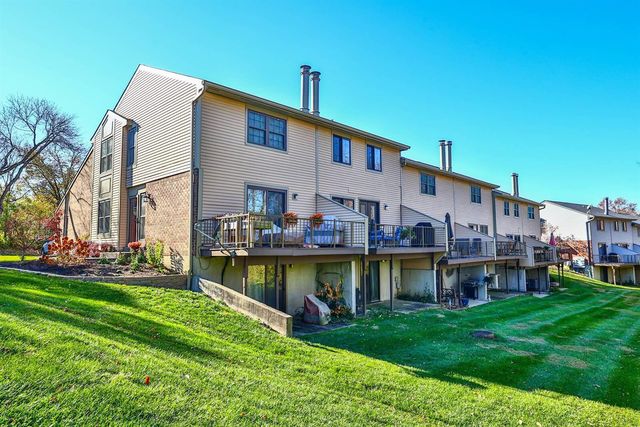 174 Shaker Heights Lane, Crestview Hills, KY 41017