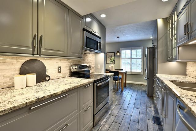 174 Shaker Heights Lane, Crestview Hills, KY 41017