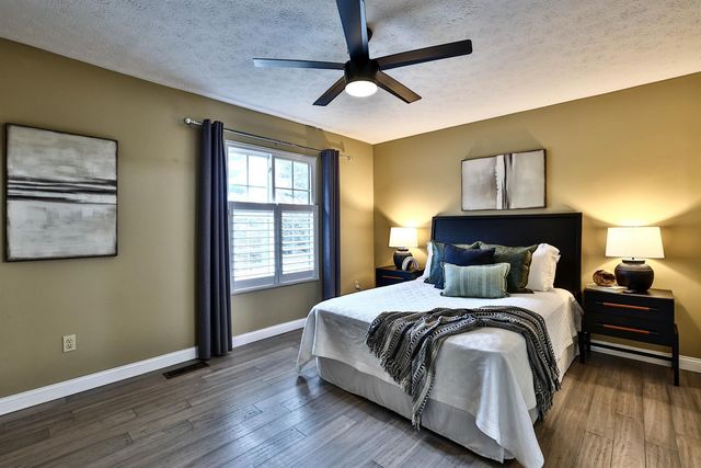 174 Shaker Heights Lane, Crestview Hills, KY 41017