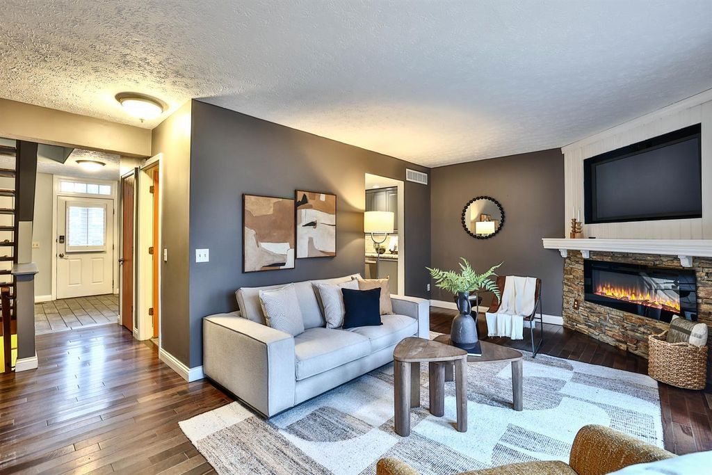 174 Shaker Heights Lane, Crestview Hills, KY 41017