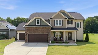 124 Shady Oaks Drive, Benson, NC 27504