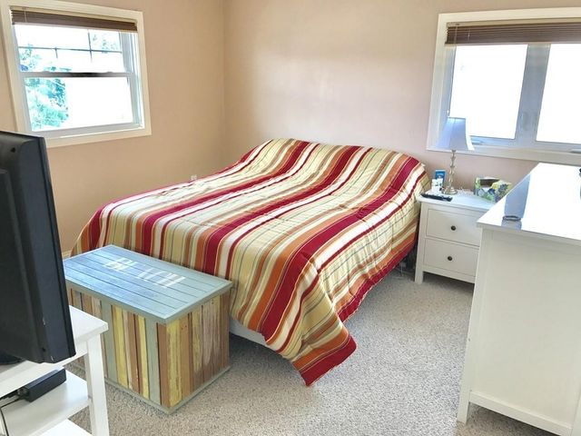37 R Street Winter Rental FEB to june, Hull, MA 02045