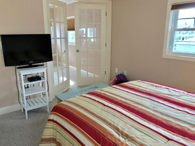 37 R Street Winter Rental FEB to june, Hull, MA 02045