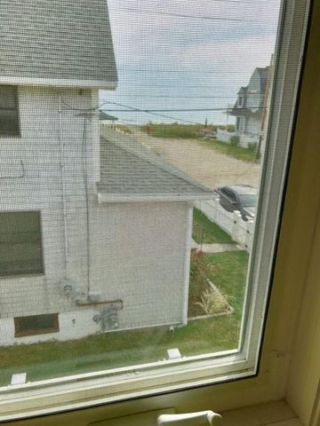 37 R Street Winter Rental FEB to june, Hull, MA 02045