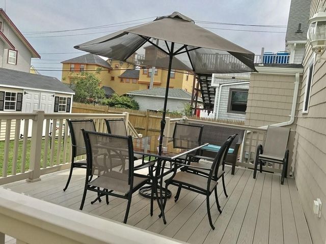 37 R Street Winter Rental FEB to june, Hull, MA 02045