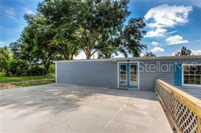 4162 LAUGHLIN ROAD, Mount Dora, FL 32757