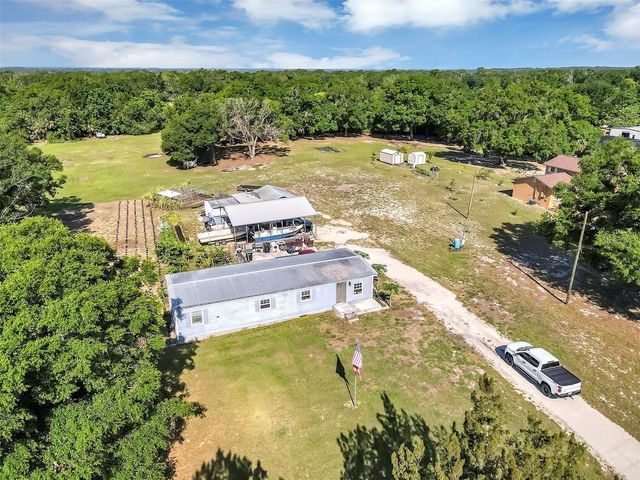 4162 LAUGHLIN ROAD, Mount Dora, FL 32757