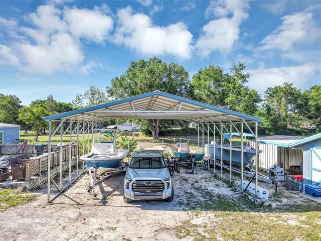 4162 LAUGHLIN ROAD, Mount Dora, FL 32757