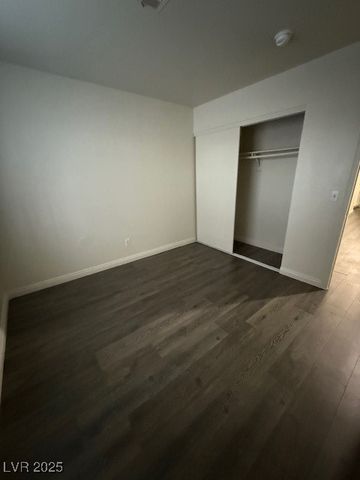 3923 Via Lucia Drive, Las Vegas, NV 89115