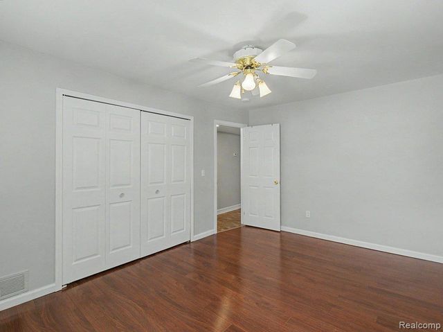 1974 Klingensmith Road 4, Bloomfield Charter Township, MI 48302