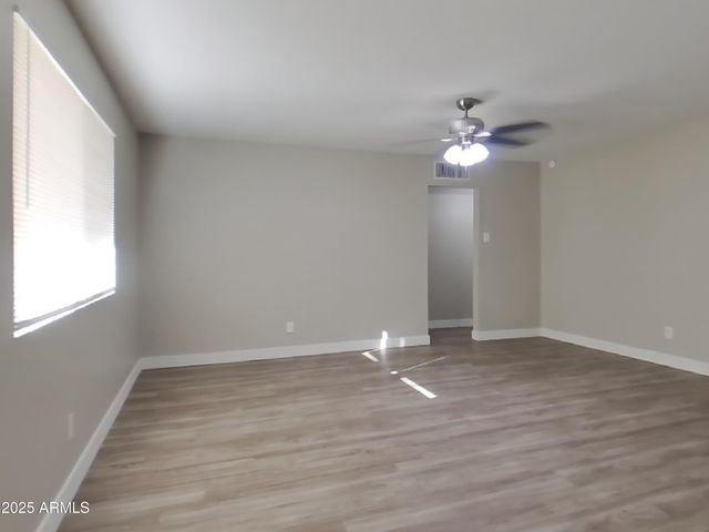 3202 W WOOD Drive, Phoenix, AZ 85029