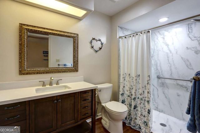 22 Hidden Lake Court, Savannah, GA 31419