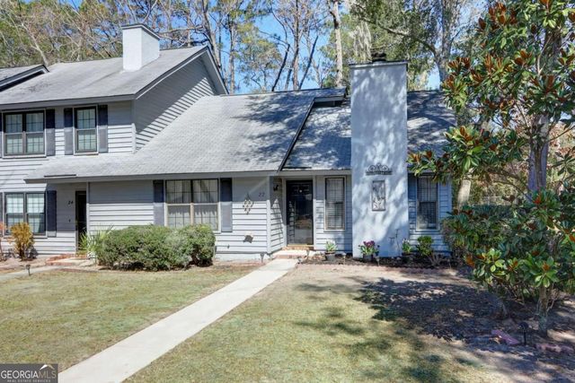 22 Hidden Lake Court, Savannah, GA 31419
