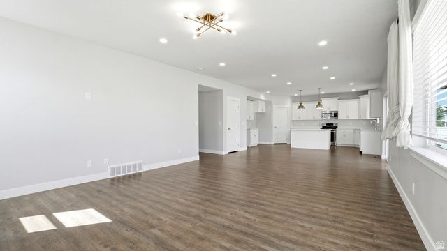 2182 E 700 N, Spanish Fork, UT 84660