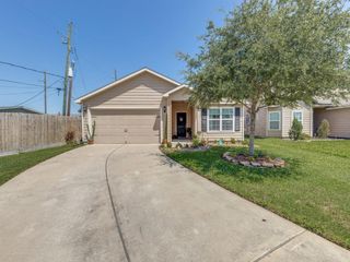 5028 Sycamore Lane, Brookshire, TX 77423