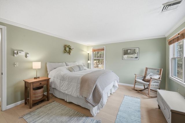 100 South Loomis, Southwick, MA 01077