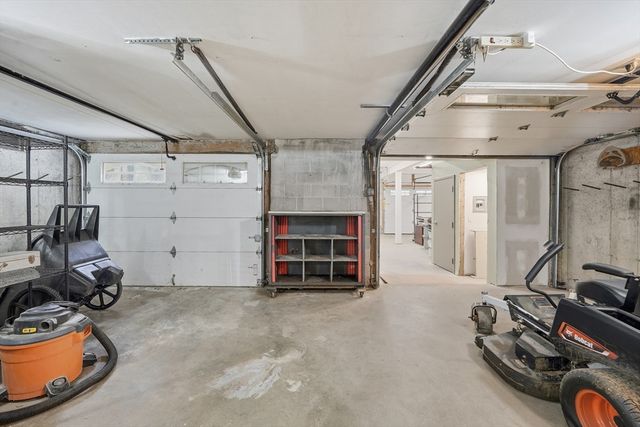 100 South Loomis, Southwick, MA 01077