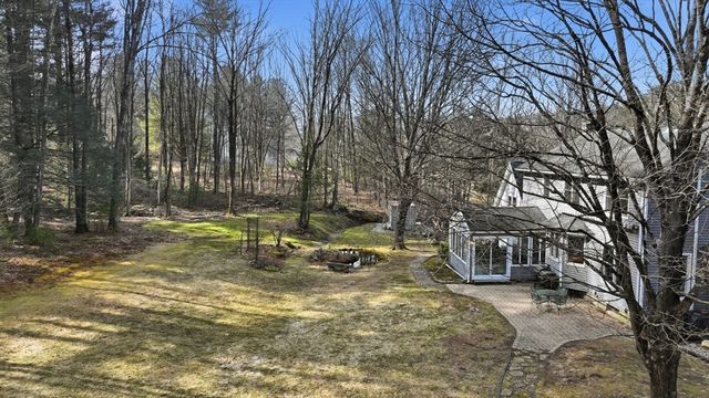 100 South Loomis, Southwick, MA 01077
