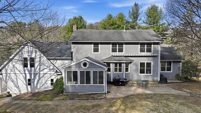 100 South Loomis, Southwick, MA 01077