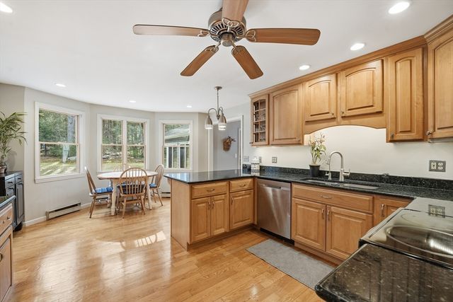 100 South Loomis, Southwick, MA 01077