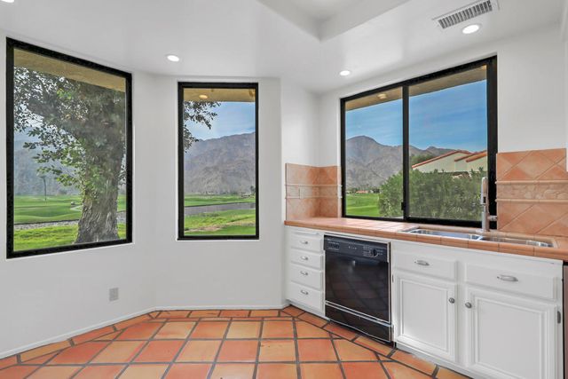 50181 Calle Maria, La Quinta, CA 92253