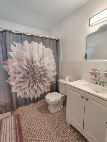 7224 SPRING HILL DRIVE, Spring Hill, FL 34606