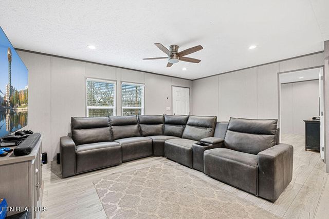 2601 Prospect Church Rd, Loudon, TN 37774