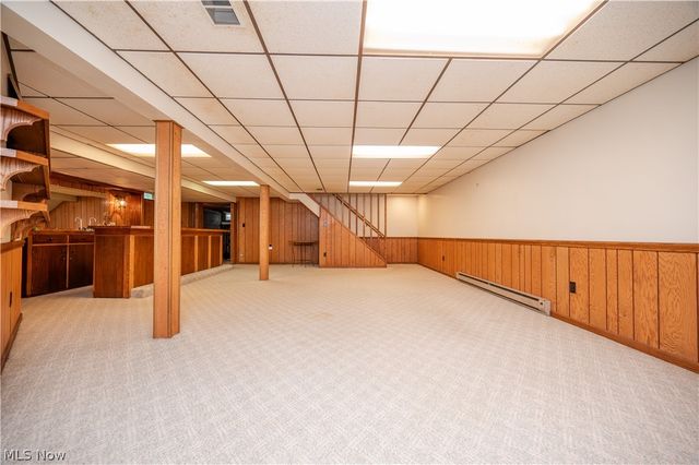 548 Squirrel Hill Drive, Youngstown, OH 44512