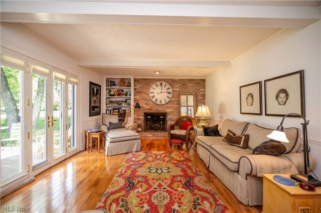 548 Squirrel Hill Drive, Youngstown, OH 44512