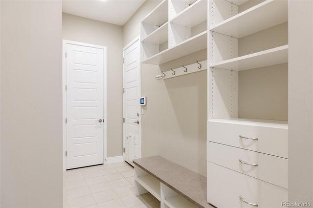 8586 E 51st Avenue, Denver, CO 80238