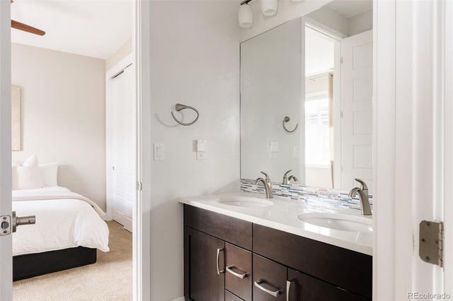8586 E 51st Avenue, Denver, CO 80238