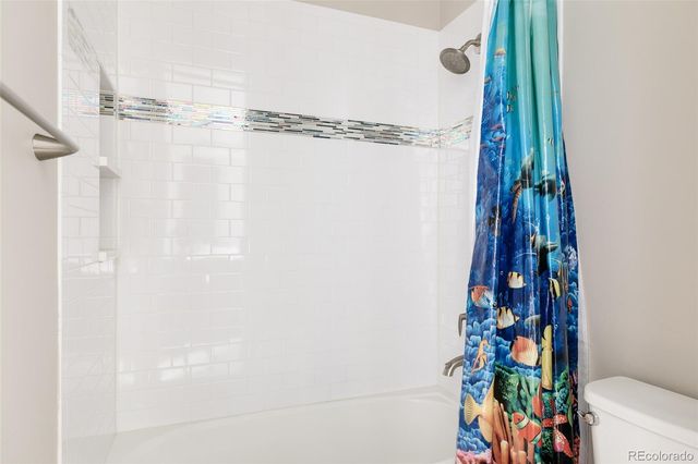 8586 E 51st Avenue, Denver, CO 80238