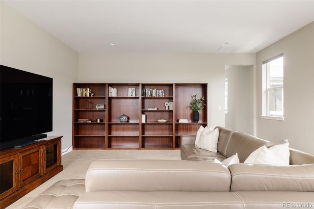 8586 E 51st Avenue, Denver, CO 80238