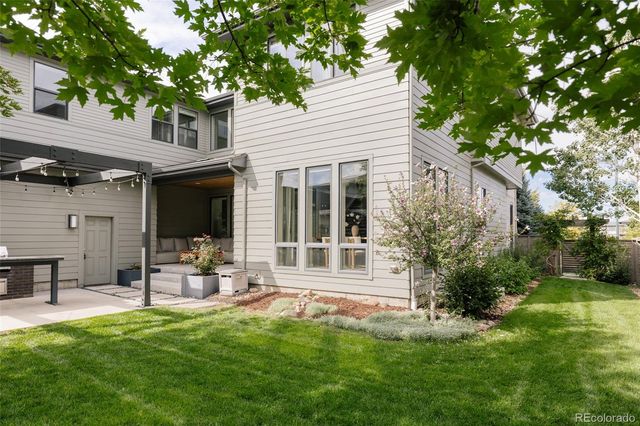 8586 E 51st Avenue, Denver, CO 80238