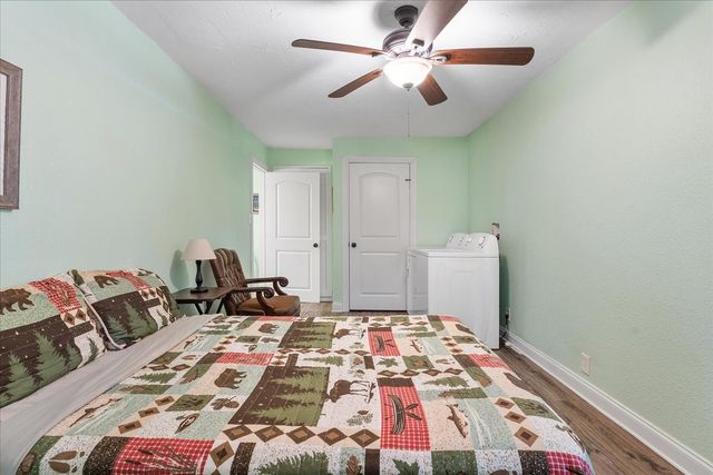 259 Hiland Lane, Pottsboro, TX 75076