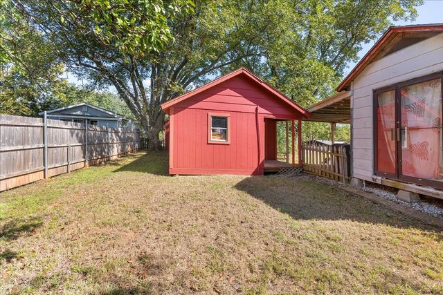 259 Hiland Lane, Pottsboro, TX 75076