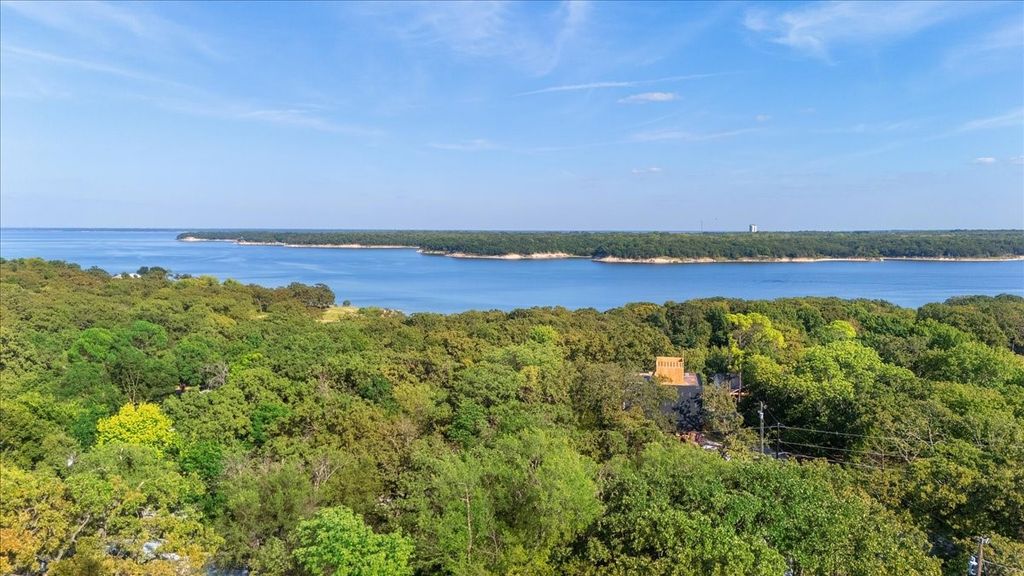 259 Hiland Lane, Pottsboro, TX 75076