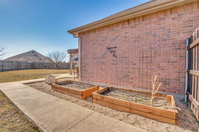 1710 Chadwick Court, Cedar Hill, TX 75104