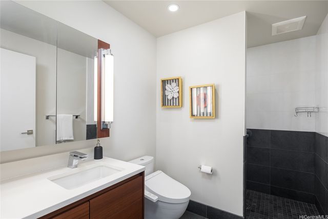1108 Auahi Street 1502, Honolulu, HI 96814