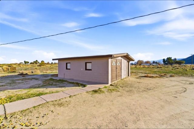 19449 Chamisal, Adelanto, CA 92301