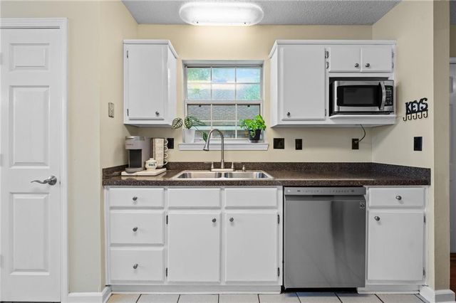 1004 Linlen Avenue, Mobile, AL 36609