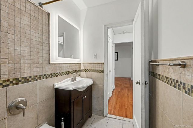 210 Martine Avenue 5K, White Plains, NY 10601