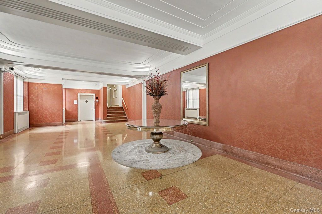210 Martine Avenue 5K, White Plains, NY 10601 — photo 3