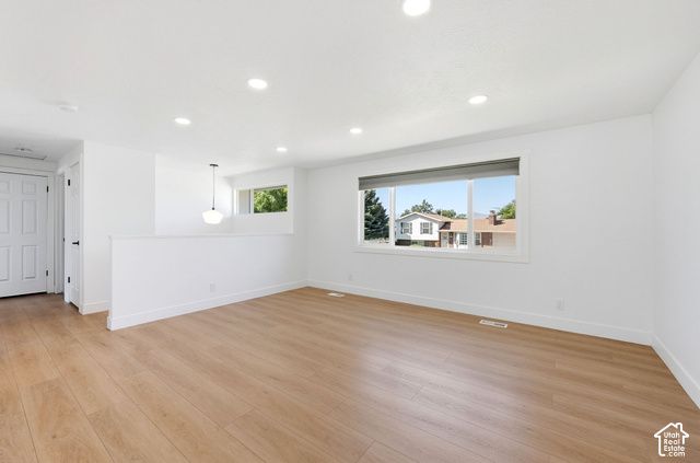 10251 S 535 E, Sandy, UT 84070