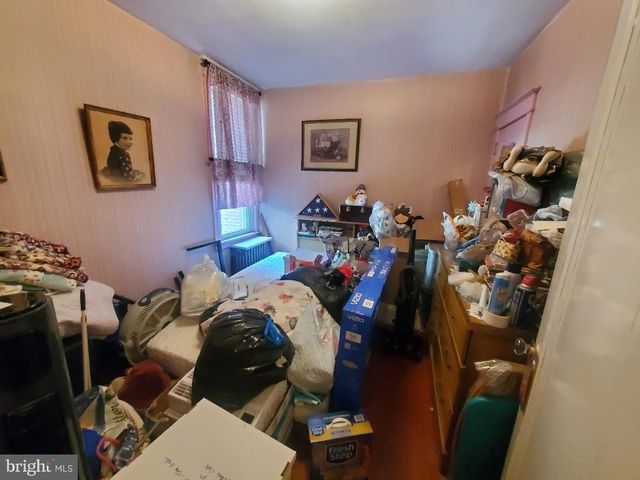 207 AVON RD, Upper Darby, PA 19082