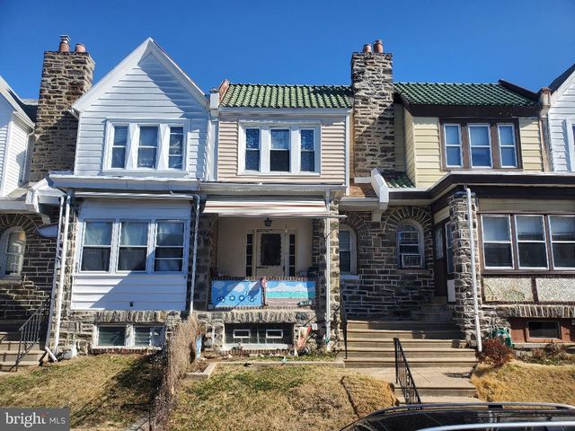 207 AVON RD, Upper Darby, PA 19082