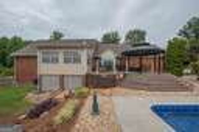 245 Jewel Bluff, Fayetteville, GA 30214